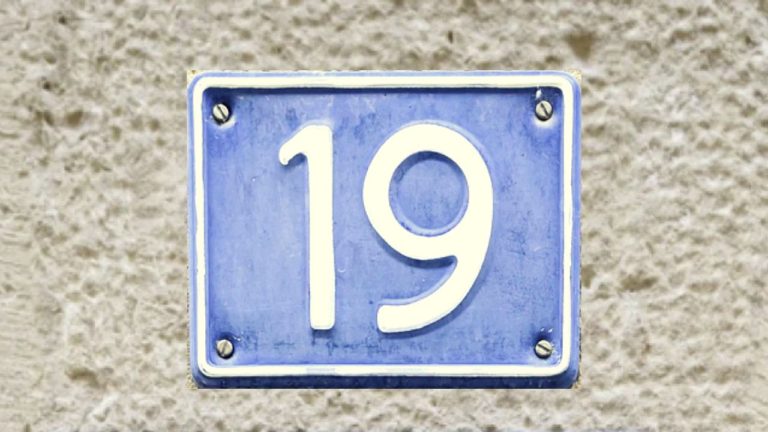 La Signification du Nombre 19